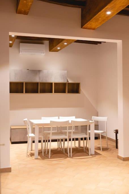 Cozy And Charmin 3Br Apartment Steps By Duomo Florence Exterior photo