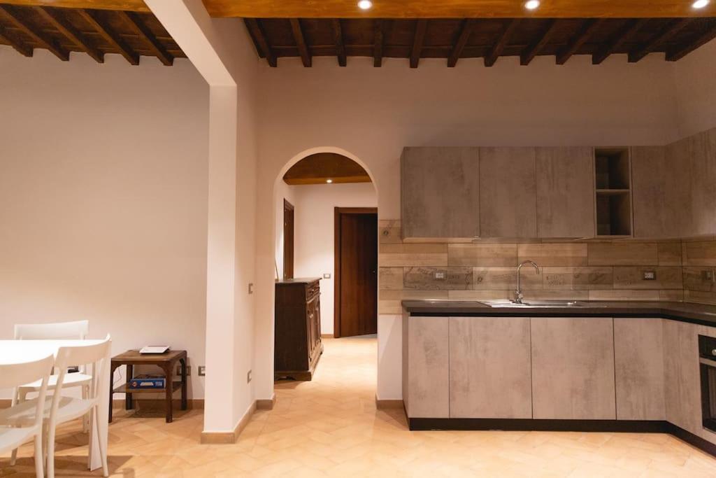 Cozy And Charmin 3Br Apartment Steps By Duomo Florence Exterior photo